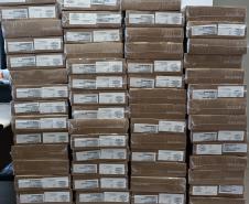 Entrega de kits tecnológicos para as escolas municipais.