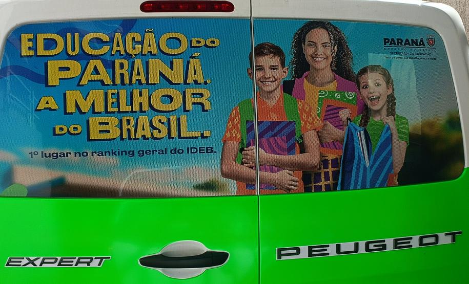 Entrega de van e equipamentos reforça ações do Programa Mãos Amigas